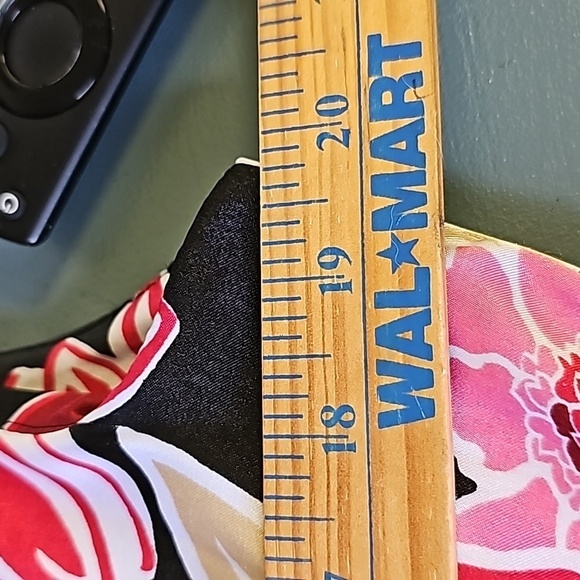 RAMPAGE, silky flowie dress. Pink floral print. Size 13. Tie at waist. - Picture 9 of 9